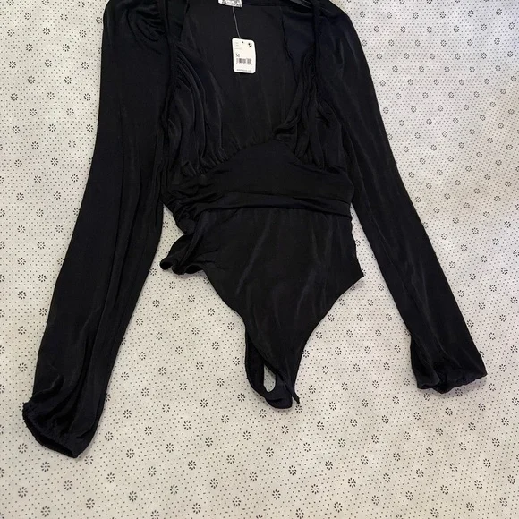 NWT Intimately Free People Top Bodysuit Wrap Black Medium - Picture 16 of 16